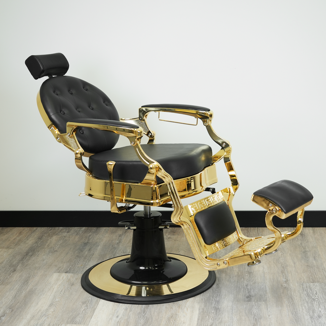 Luxor Barber Chair Gold