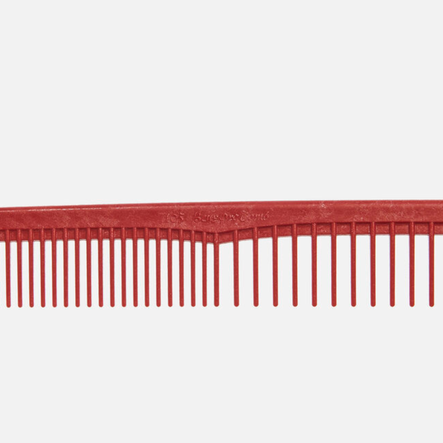 Beuy Pro Cutting Comb #105 - Red